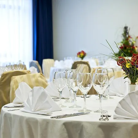 Park Hotel 3*